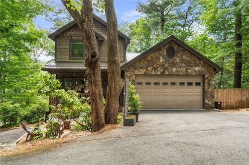 203 Cross Creek Farm Rd, Blowing Rock, NC, 28605-8815 | Card Image