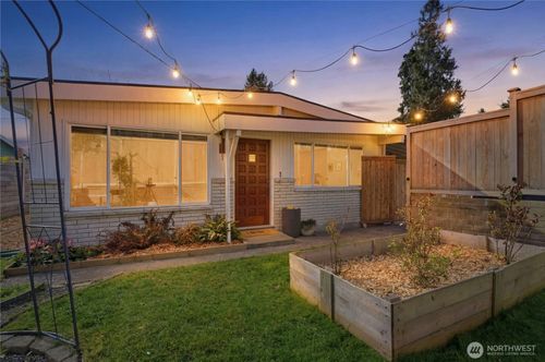 219 Sw 108th St, Seattle, WA, 98146-2342 | Card Image