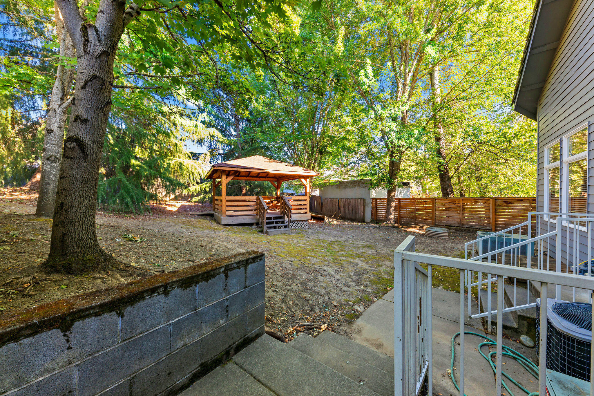 Commercial Lease in Grants Pass 4