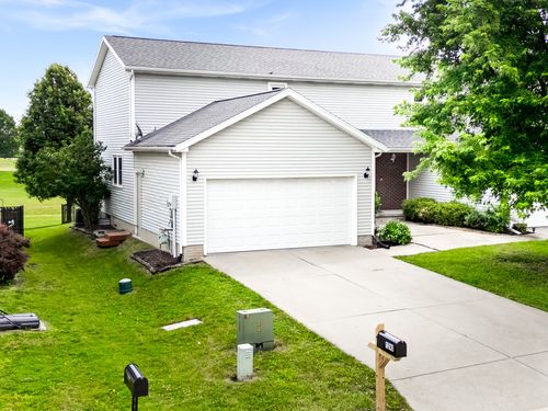 1240 Beacon Hill Ct, Normal, IL, 61761-5415 | Card Image