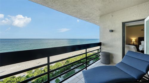 504-1055 Gulf Of Mexico Dr, LONGBOAT KEY, FL, 34228-3630 | Card Image