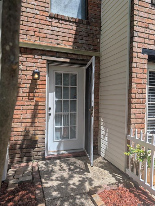 5123 S Oaks Dr, Baton Rouge, LA, 70816-4824 | Card Image