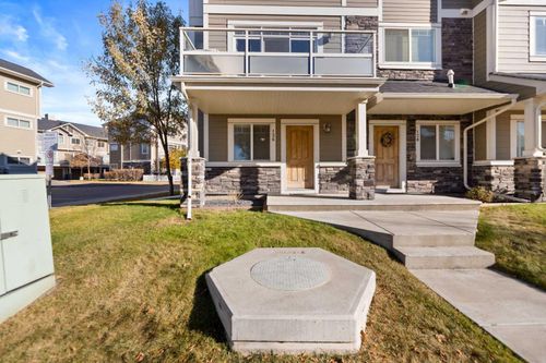 126 Skyview Ranch Rd Ne, Calgary, AB, T3N0G3 | Card Image