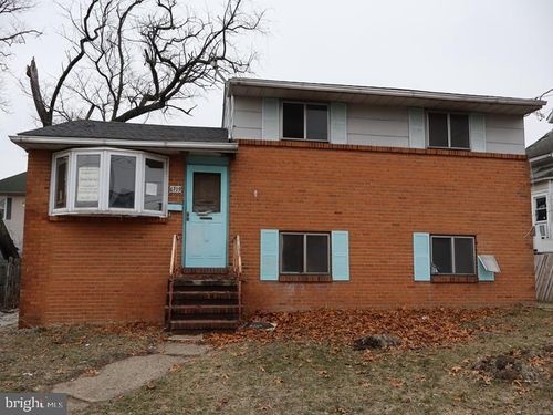 6709 Chandler Ave, PENNSAUKEN, NJ, 08110-6303 | Card Image