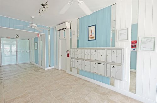 apt-2c-4142 N Jefferson Ave, Miami Beach, FL, 33140-2835 | Card Image