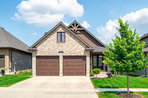 16 Whiting Dr, Paris, ON, N3L0H3 | Card Image