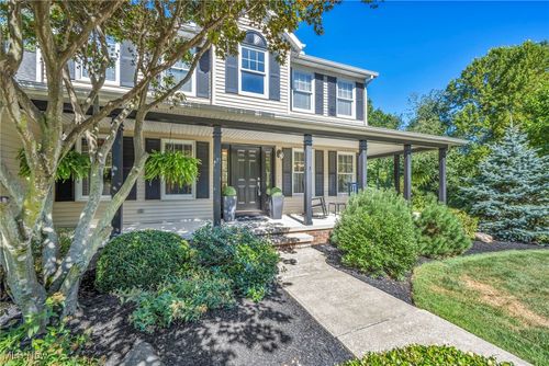 7450 Nancy Ann Dr, Concord Township, OH, 44077-9230 | Card Image