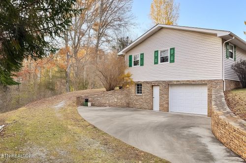 355 Laurel Way, Cosby, TN, 37722 | Card Image