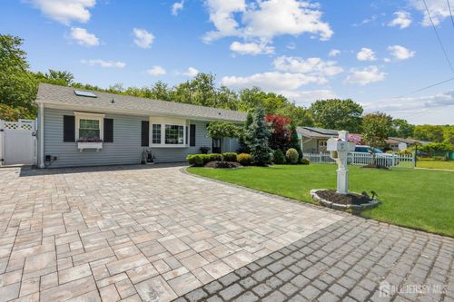 24 Brandeis Rd, Parlin, NJ, 08859-1203 | Card Image