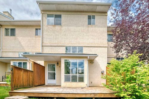 7 Millrose Place Sw, Calgary, AB, T2Y3J6 | Card Image