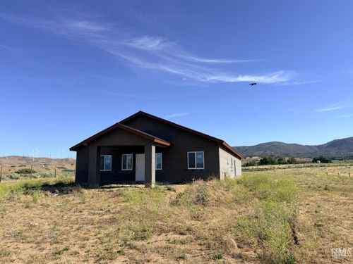 18701 Maurice Way, Tehachapi, CA, 93561 | Card Image