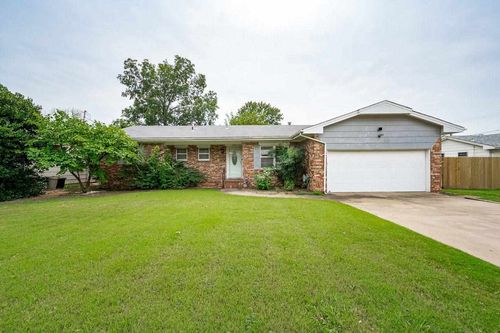 1549 E Hanson Circle, Stillwater, OK, 74075 | Card Image