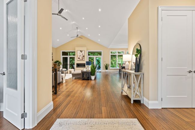 1682 Heathside Cres, House other with 5 bedrooms, 5 bathrooms and 4 parking in Pickering ON | Image 9