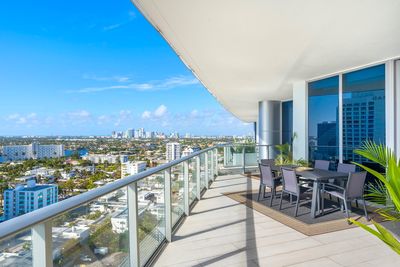 1603 - 701 N Fort Lauderdale Beach Blvd, Condo with 2 bedrooms, 2 bathrooms and null parking in Fort Lauderdale FL | Image 3