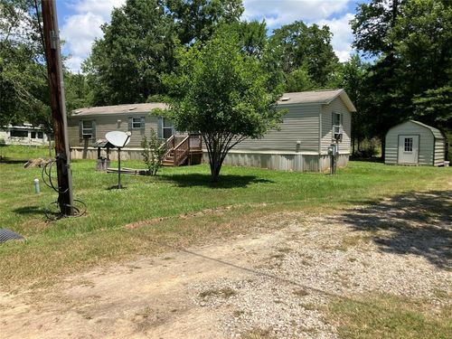 420 Moonlite Dr, Livingston, TX, 77351-9317 | Card Image