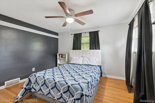 Bedroom 1 | Image 15