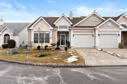 4 Wellington Pl, MONROE TOWNSHIP, NJ, 08831-2688 | Card Image