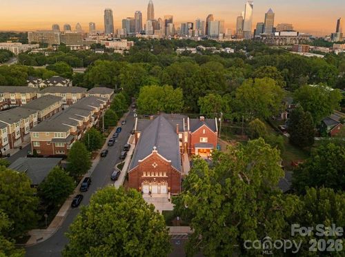 1-203 Grandin Road, Charlotte, NC, 28208 | Card Image