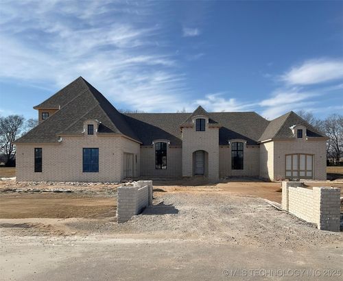 8622 S Timber Wolf Dr, Broken Arrow, OK, 74014-5089 | Card Image