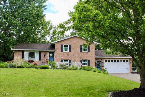 14003 N Highview Drive, Dalton, OH, 44618 | Card Image