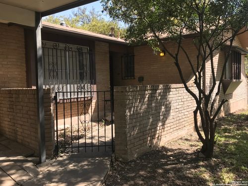6006 Forest Crst, San Antonio, TX, 78240-3307 | Card Image