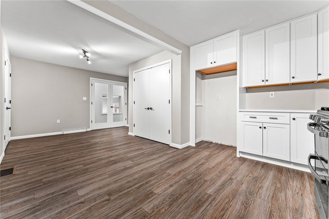 385 Vogan Dr, House other with 3 bedrooms, 2 bathrooms and 2 parking in Mercer PA | Image 6