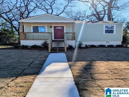 701 Seminole Cir, Fairfield, AL, 35064-1124 | Card Image