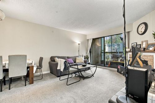 210-9202 Horne St, Burnaby, BC, V3N4K2 | Card Image