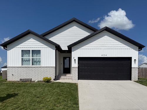 404 Pine Leaf Rd, Nixa, MO, 65714-3201 | Card Image