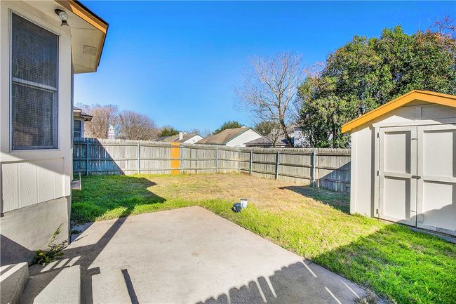 21211 Byerly Turk Dr, House other with 3 bedrooms, 2 bathrooms and 2 parking in Pflugerville TX | Image 21