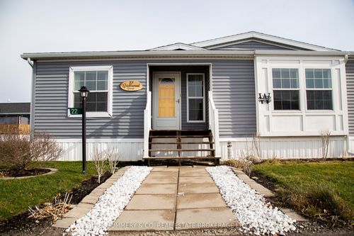 22 Cricklewood Cres, Nanticoke, ON, N0A1L0 | Card Image