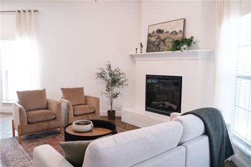 5905 Nw Ettie May St, Bentonville, AR, 72713-4031 | Card Image