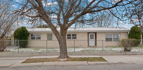 3827 W Country Squire Dr, West Jordan, UT, 84088-5549 | Card Image