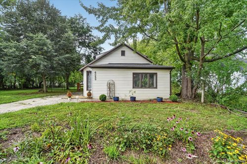 6089 Hardy Ave, East Lansing, MI, 48823-1518 | Card Image