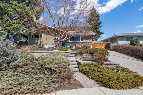 3144 Breen Cres Nw, Calgary, AB, T2L1S7 | Card Image