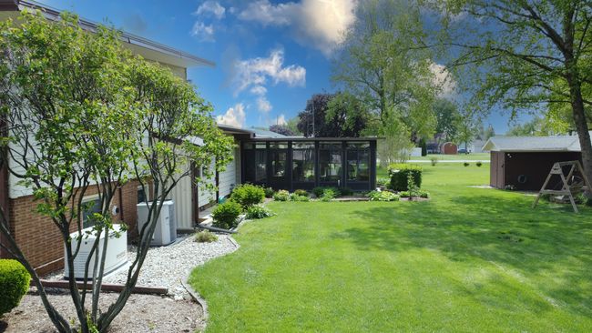 406 E Fine St, House other with 3 bedrooms, 2 bathrooms and 5 parking in Ashkum IL | Image 10