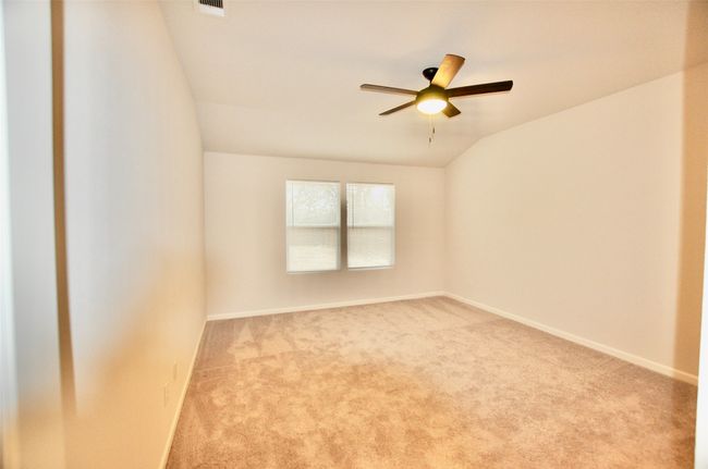 928 Ben Dr, House other with 3 bedrooms, 2 bathrooms and null parking in Springtown TX | Image 4