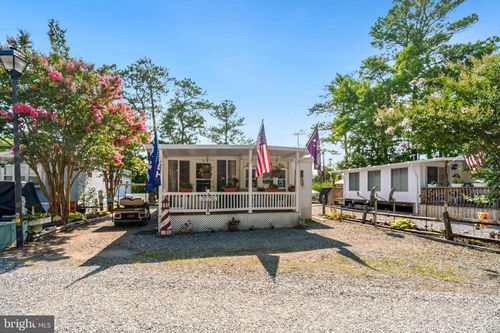 e-269-111 Beach Harbor Dr, GRASONVILLE, MD, 21638-1281 | Card Image