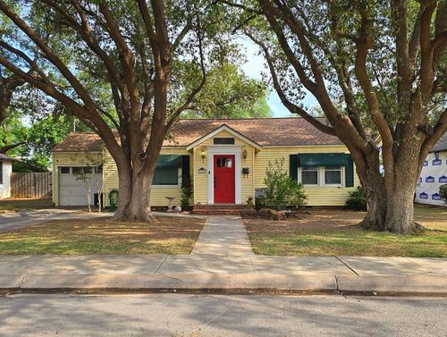 1804 W Tennessee Ave, Midland, TX, 79701-5948 | Card Image