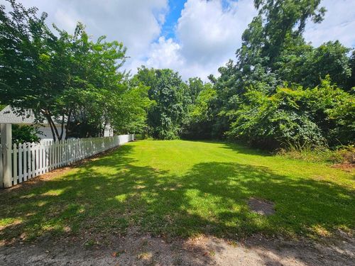 310 Drayton St, Mc Clellanville, SC, 29458-9711 | Card Image