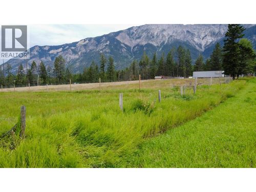 Lot 1 62 Mile Road, Edgewater, BC, V0A1E0 | Card Image