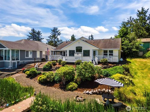772 Falls Of Clyde Loop Se, Ocean Shores, WA, 98569-9731 | Card Image