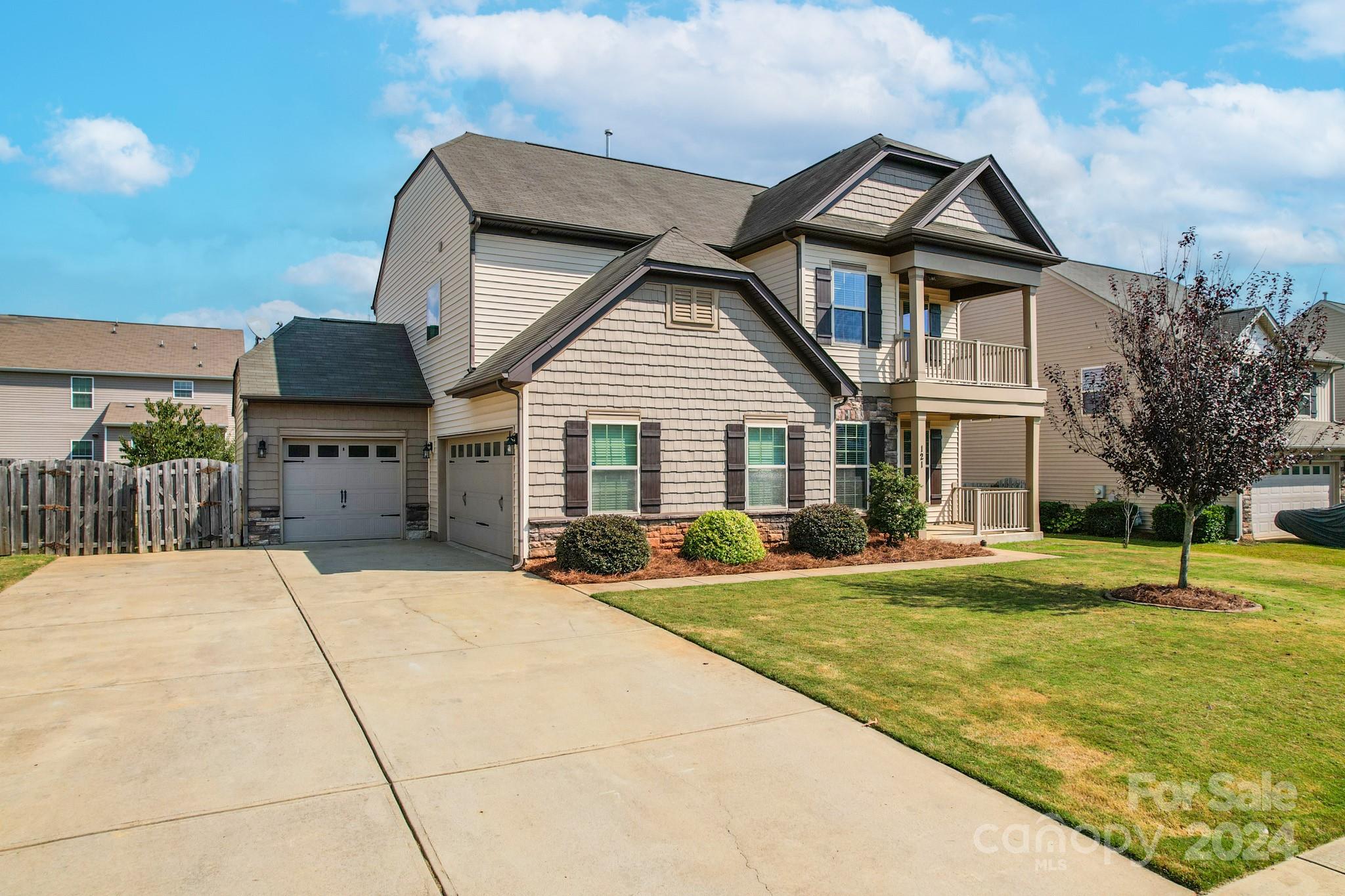 Karlstad Ln, Mooresville, NC 28115