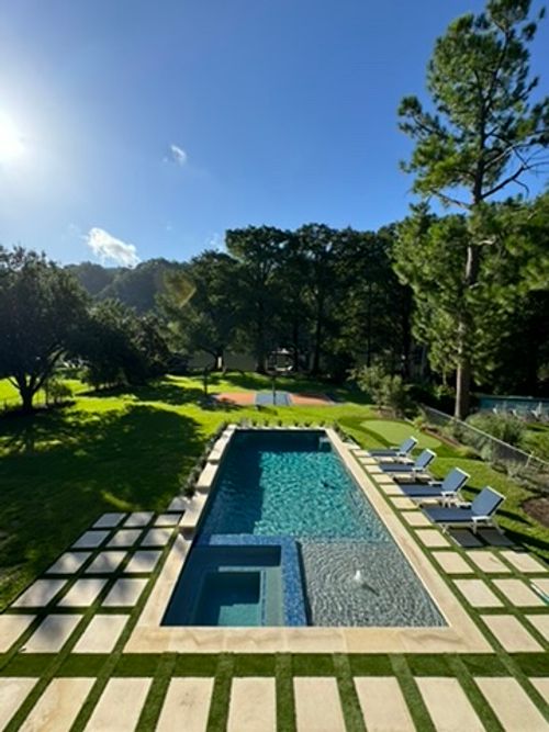 2007 Manana St, Austin, TX, 78730-4243 | Card Image