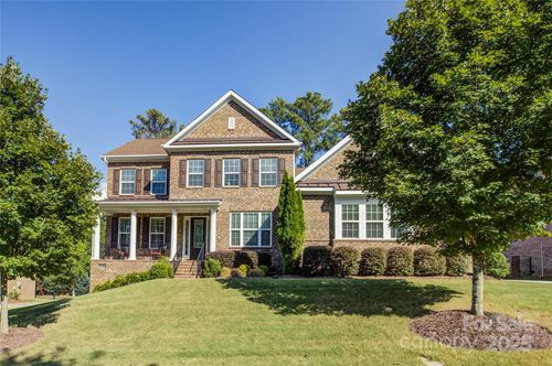 16411 Doves Canyon Ln, Charlotte, NC, 28278-8110 | Card Image