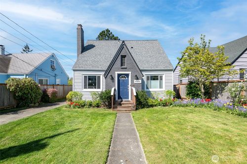 4826 A St, Tacoma, WA, 98408-7613 | Card Image