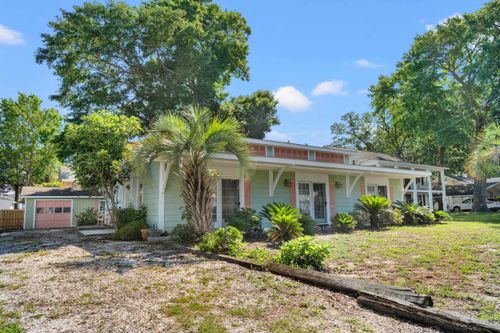 312 15th Ave S, Surfside Beach, SC, 29575-3025 | Card Image