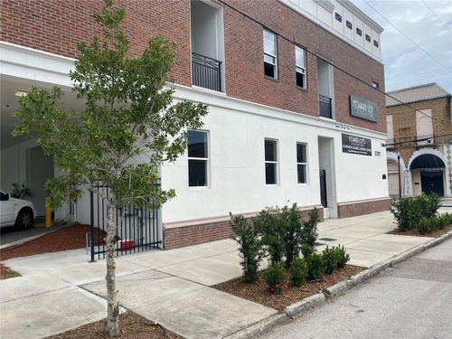 105-2004 N Howard Ave, TAMPA, FL, 33607-3481 | Card Image