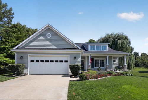 15 Longmeadow Ln, Niles, MI, 49120-7800 | Card Image