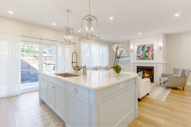 137 Glebe Ave, House other with 5 bedrooms, 4 bathrooms and 2 parking in Ottawa ON | Image 9